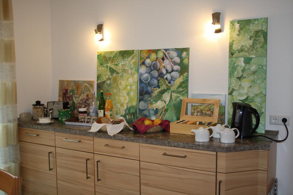 Weingut Goeres Hotel Briedel Luaran gambar