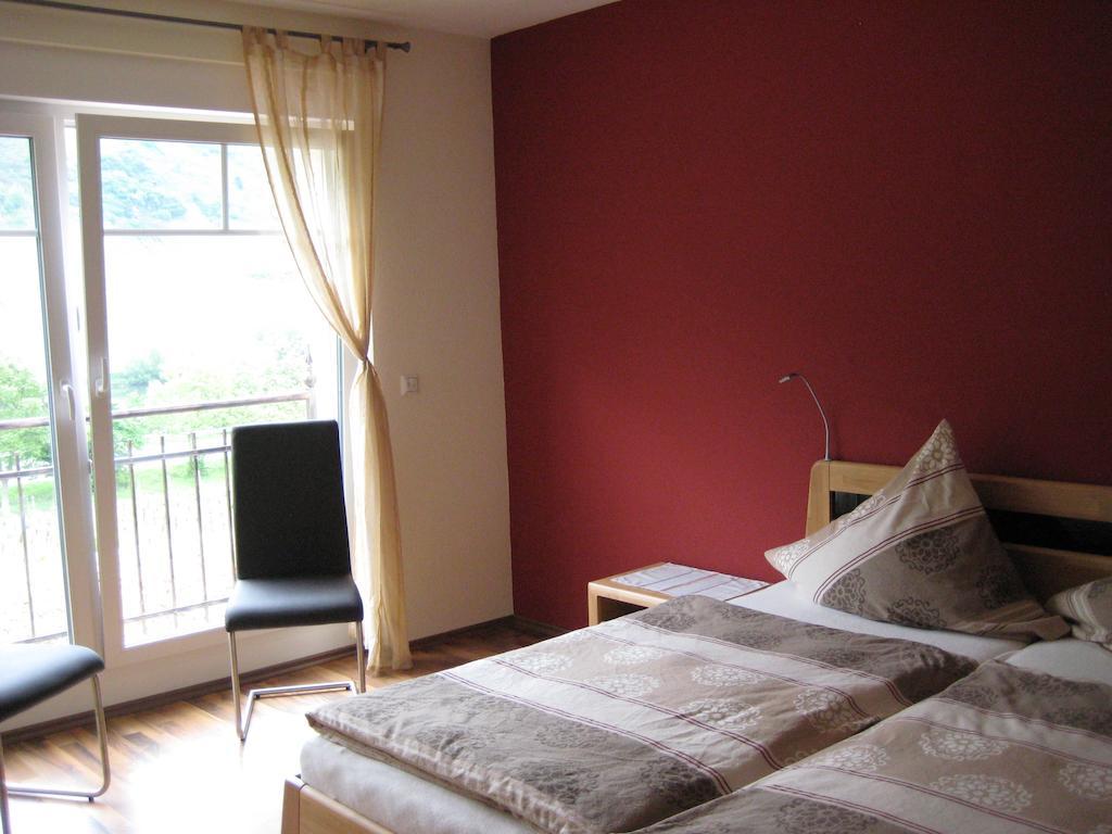 Weingut Goeres Hotel Briedel Bilik gambar