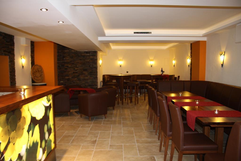 Weingut Goeres Hotel Briedel Bilik gambar